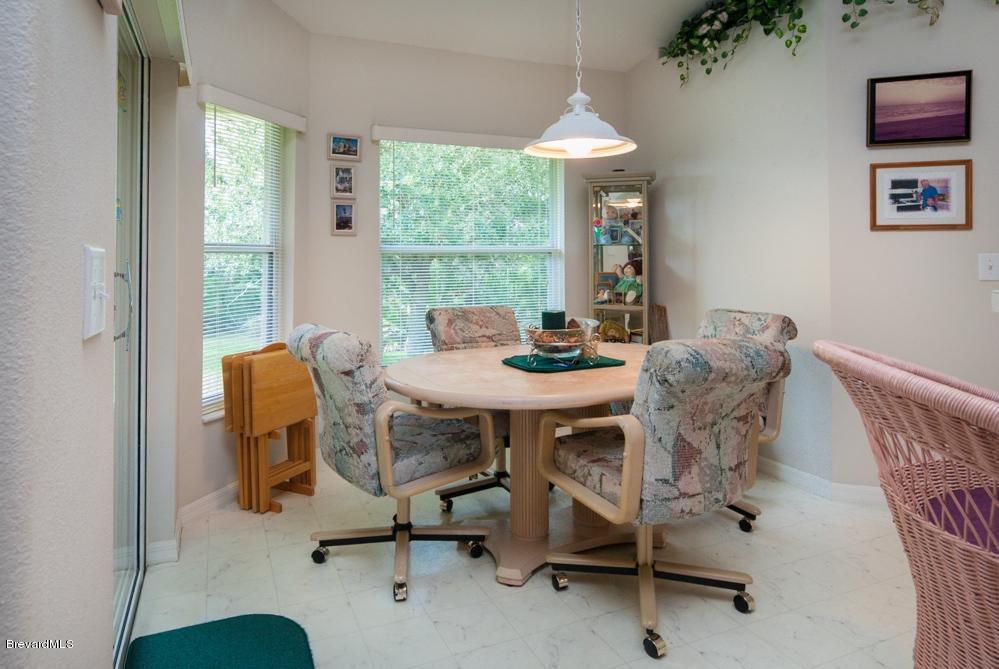 4313 Long Lake Road Melbourne, FL 32934 - Photo 4 of 26 BREAKFAST NOOK