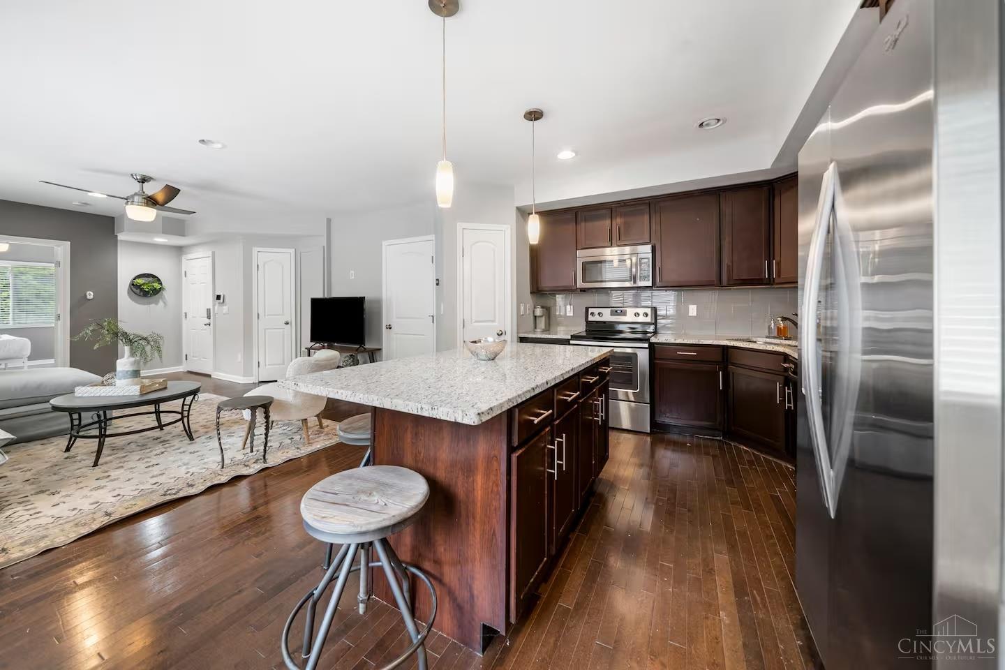 2201 Reading Road, Unit 1 Cincinnati, OH 45219 - Photo 34 of 46 Gallery Image 34