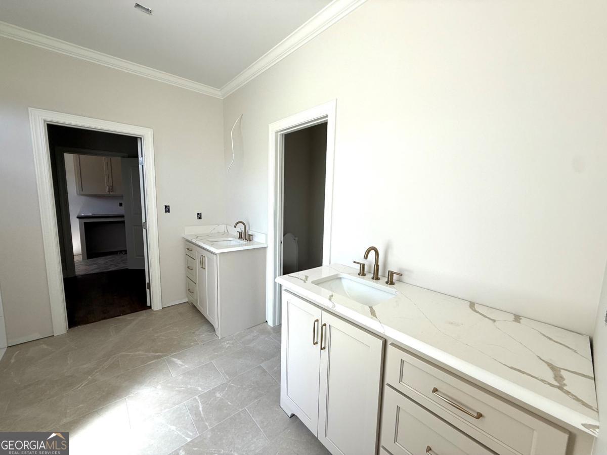 1002 Bear Creek Road Adel, GA 31620 - Photo 5 of 11