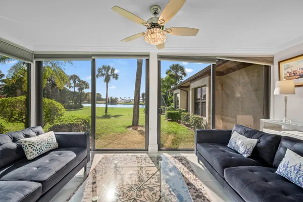 $730,000 | 13400 Polo Road West, Unit 102, Wellington, FL 33414