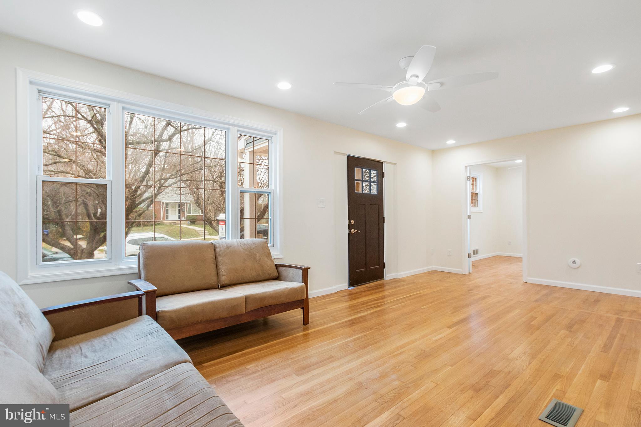 3906 Havard Street Silver Spring, MD 20906 - Photo 8 of 37