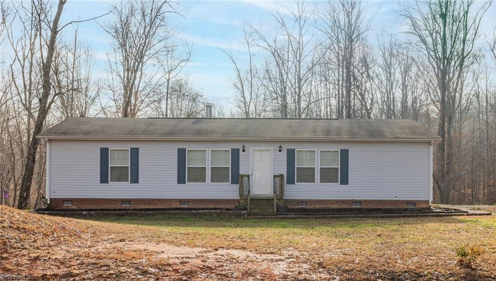 193 Roach Road Reidsville, NC 27320 - Photo 1 of 29