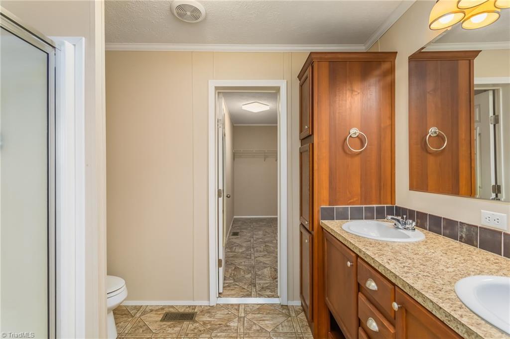 193 Roach Road Reidsville, NC 27320 - Photo 20 of 29