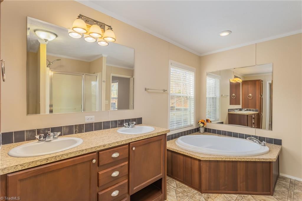193 Roach Road Reidsville, NC 27320 - Photo 21 of 29