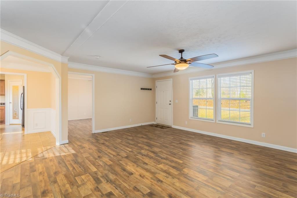 193 Roach Road Reidsville, NC 27320 - Photo 7 of 29