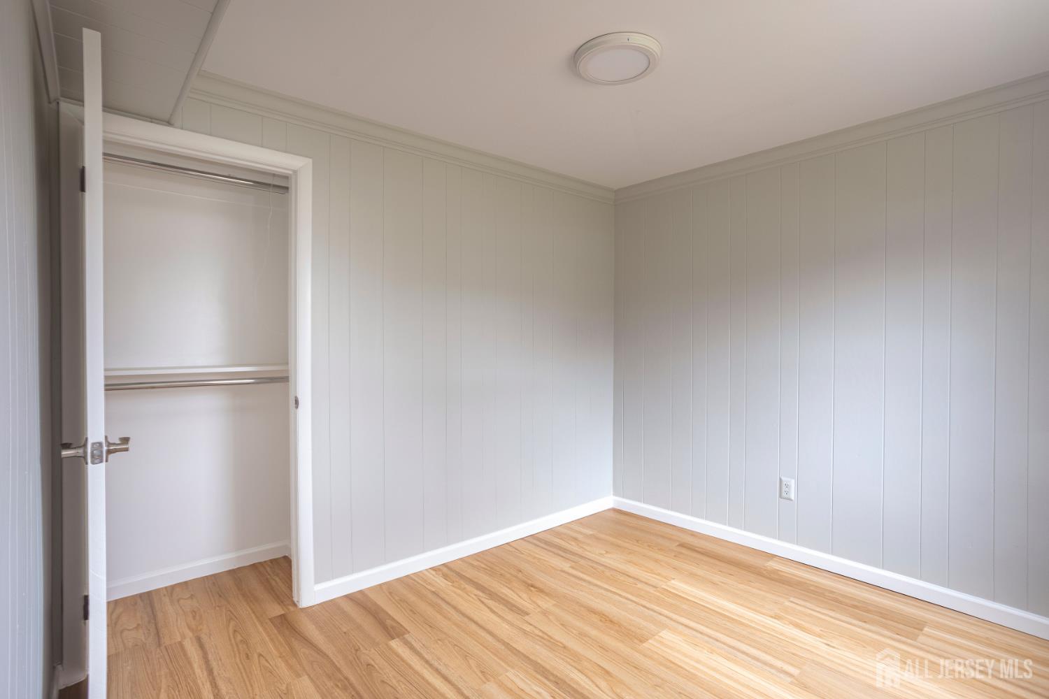 16 Outcalt Road Edison, NJ 08817 - Photo 19 of 29 Gallery Image 19