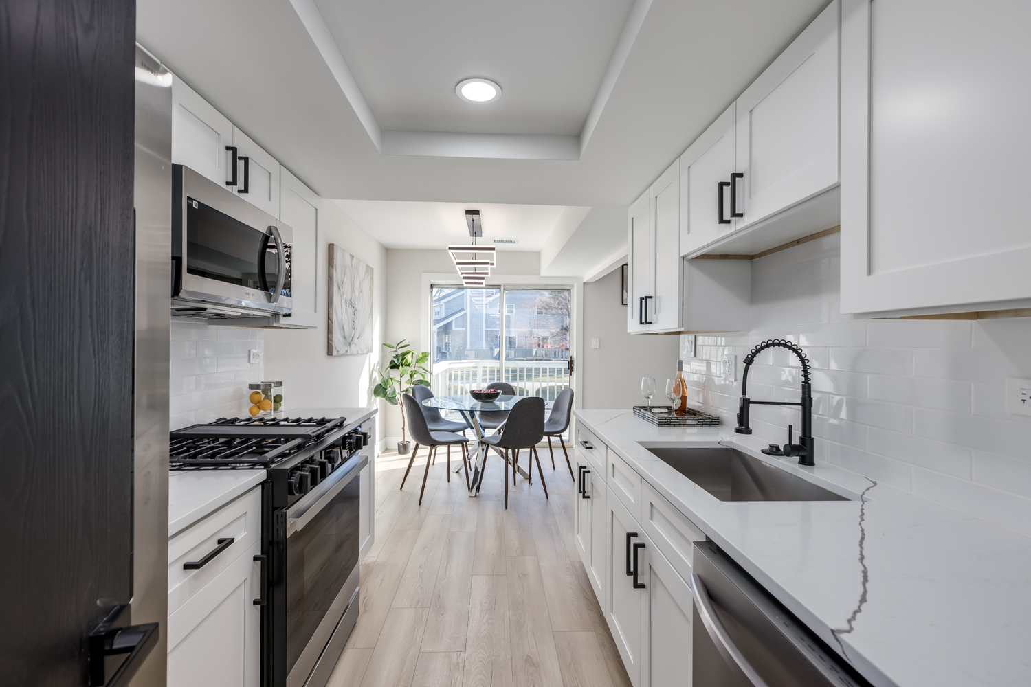 7114 Olde Gatehouse Road Tinley Park, IL 60477 - Photo 11 of 21