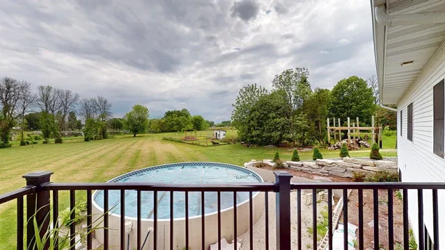 $860,000 | W10559 Hickory Point Road, Beaver Dam, WI 53916