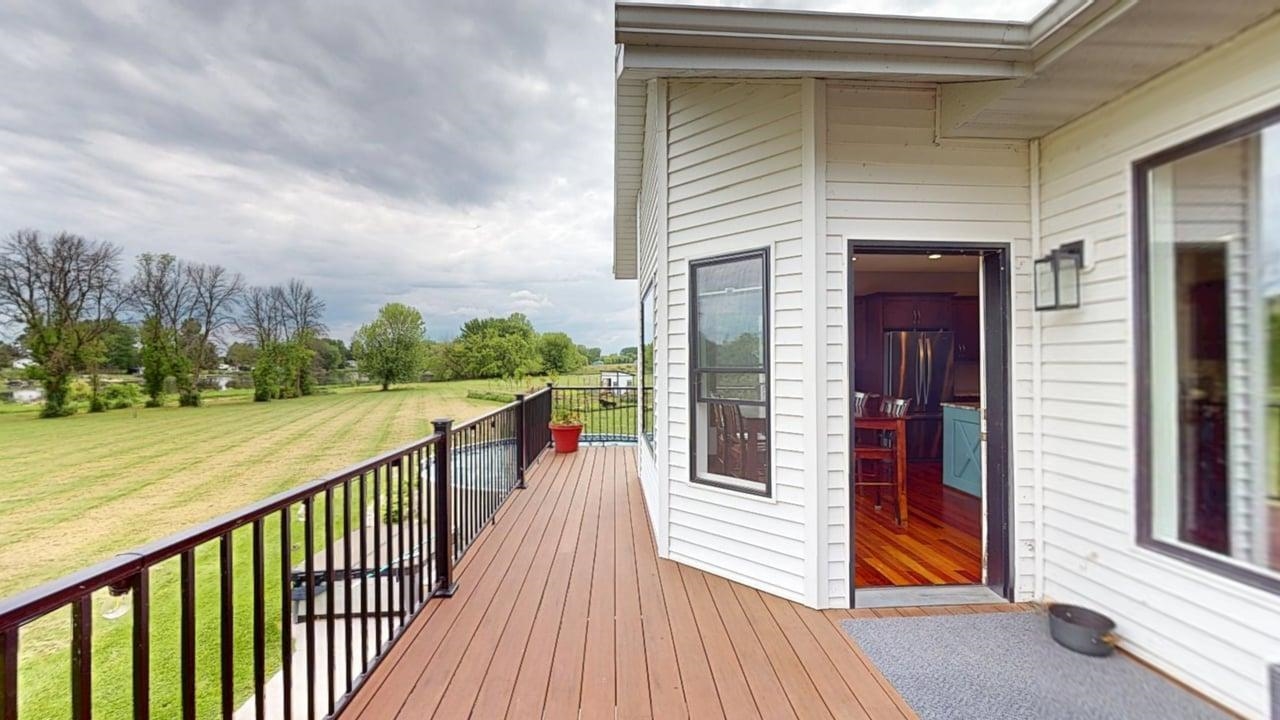 W10559 Hickory Point Road Beaver Dam, WI 53916 - Photo 5 of 34