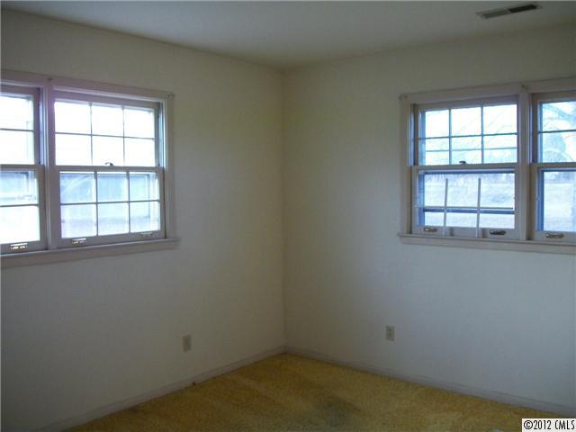 2433 Water Plant Road Maiden, NC 28650 - Photo 10 of 16 Gallery Image 10