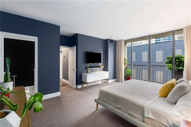 $619,000 | 145 15th Street Northeast, Unit 826, Atlanta, GA 30361