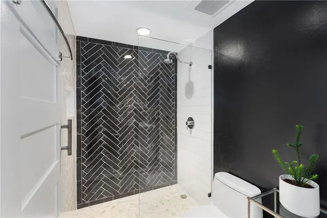 $619,000 | 145 15th Street Northeast, Unit 826, Atlanta, GA 30361