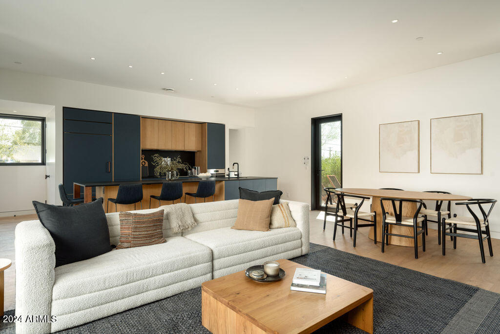 1740 East Ocotillo Road, Unit 3 Phoenix, AZ 85016 - Photo 11 of 34 46