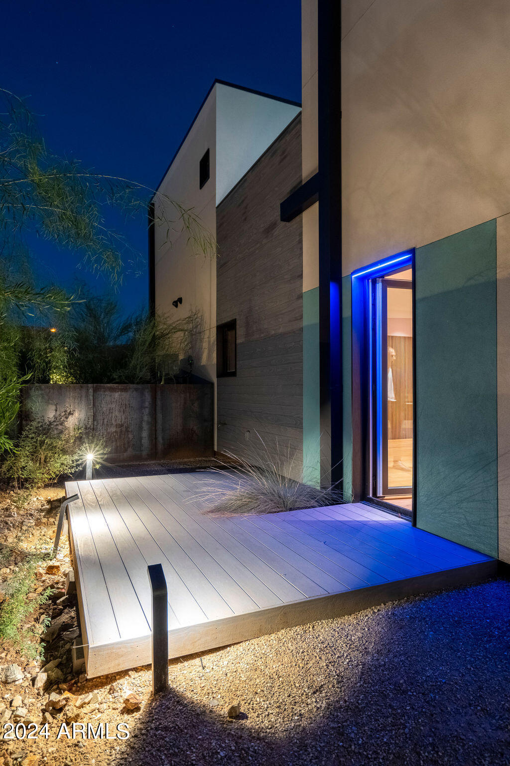 1740 East Ocotillo Road, Unit 3 Phoenix, AZ 85016 - Photo 17 of 34 27