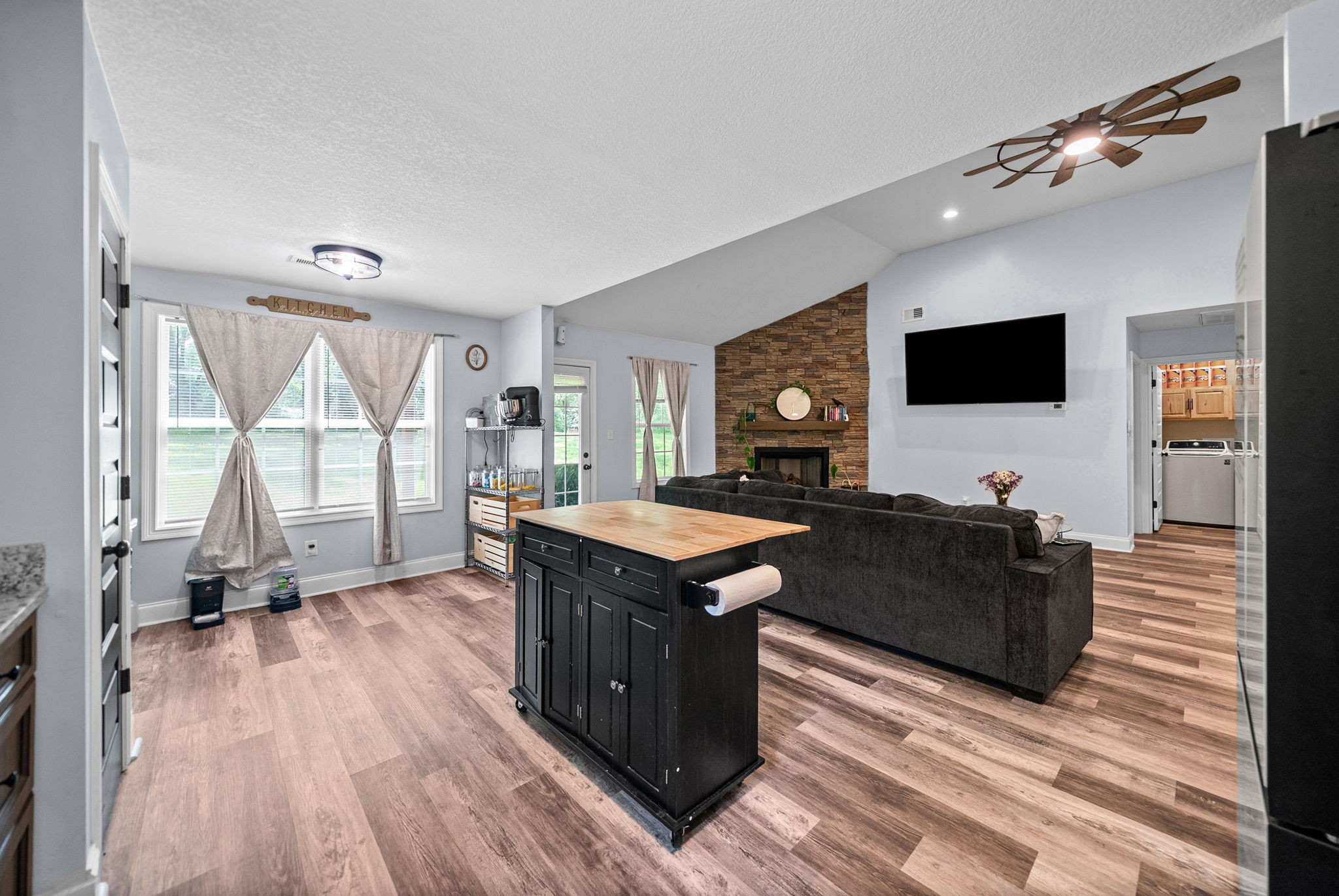 1691 Hugh Hunter Road Oak Grove, KY 42262 - Photo 13 of 33