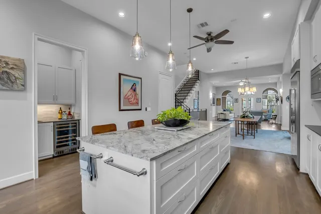 $898,000 | 1522 Vermont Street, Unit B, Houston, TX 77006