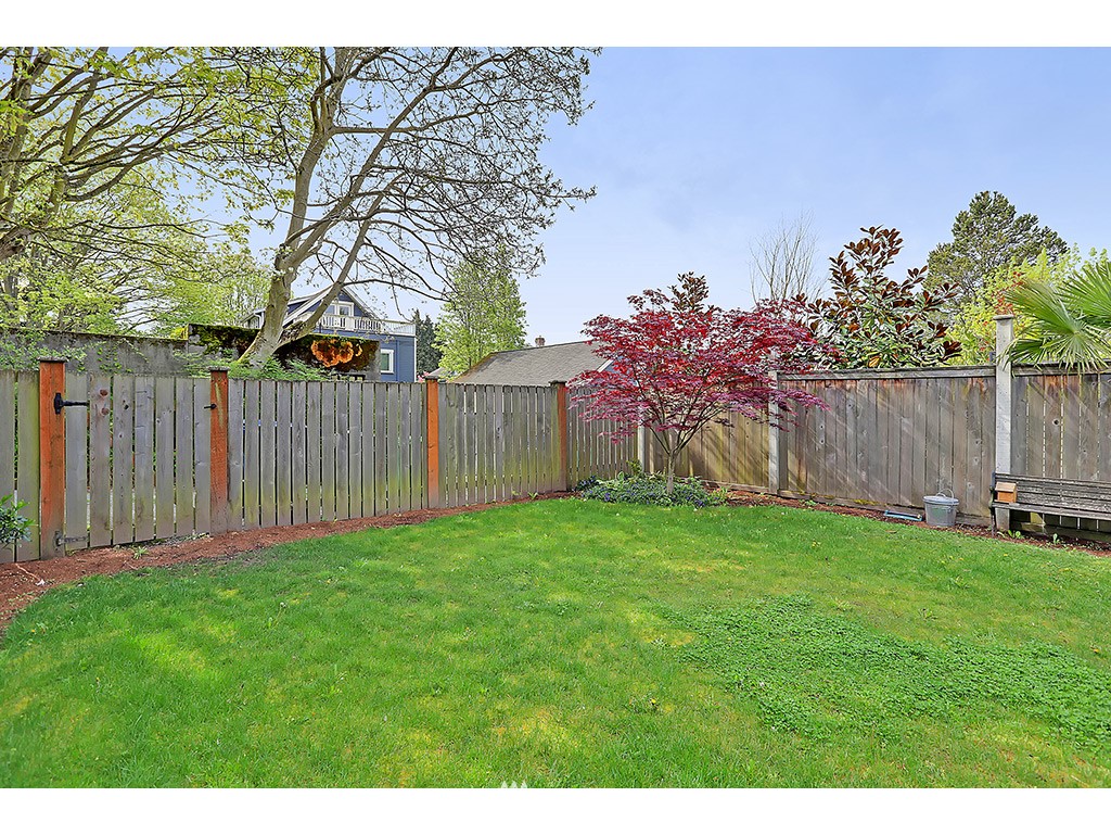 2029 North 77th Street Seattle, WA 98103 - Photo 20 of 20