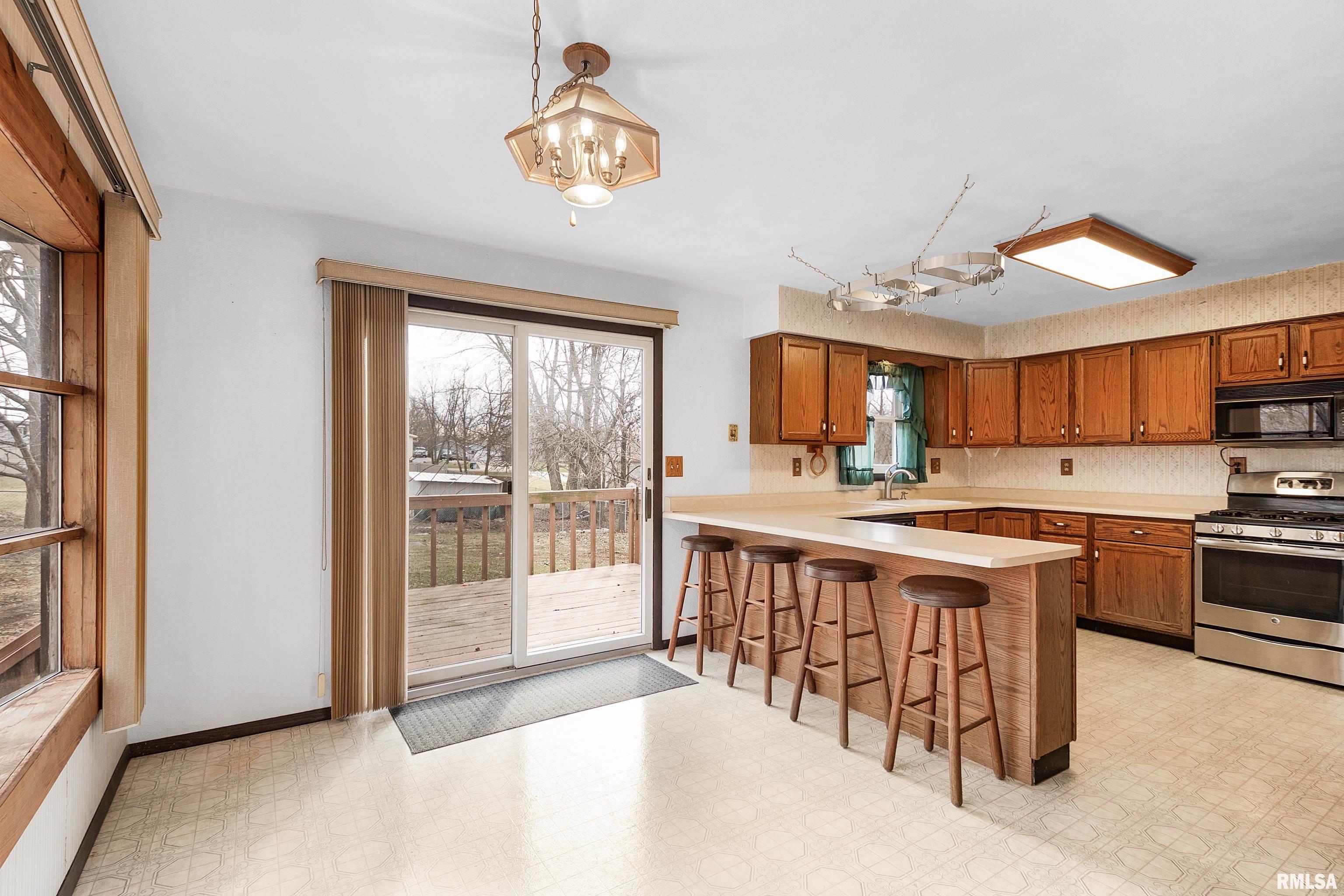 4940 Edgewater Drive Groveland, IL 61535 - Photo 4 of 25