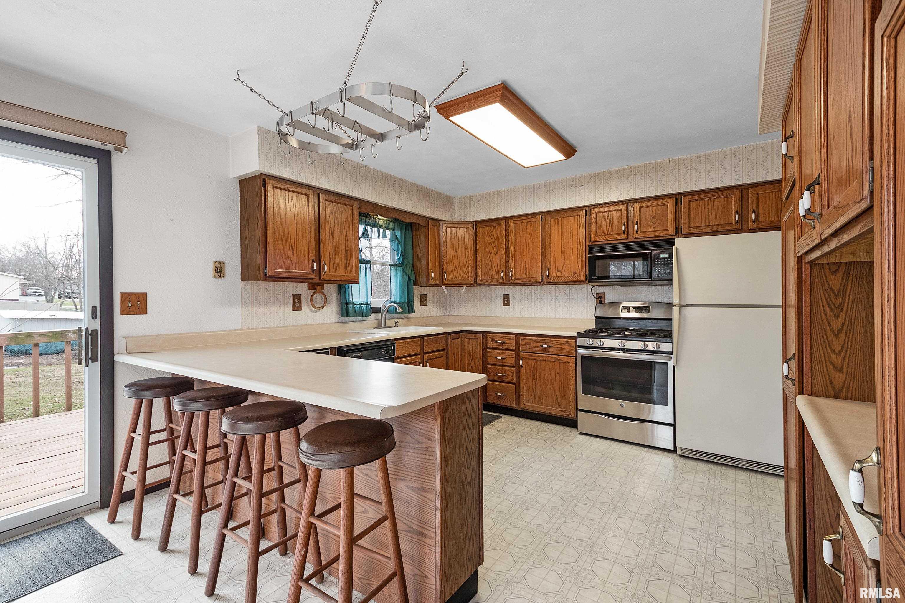4940 Edgewater Drive Groveland, IL 61535 - Photo 5 of 25