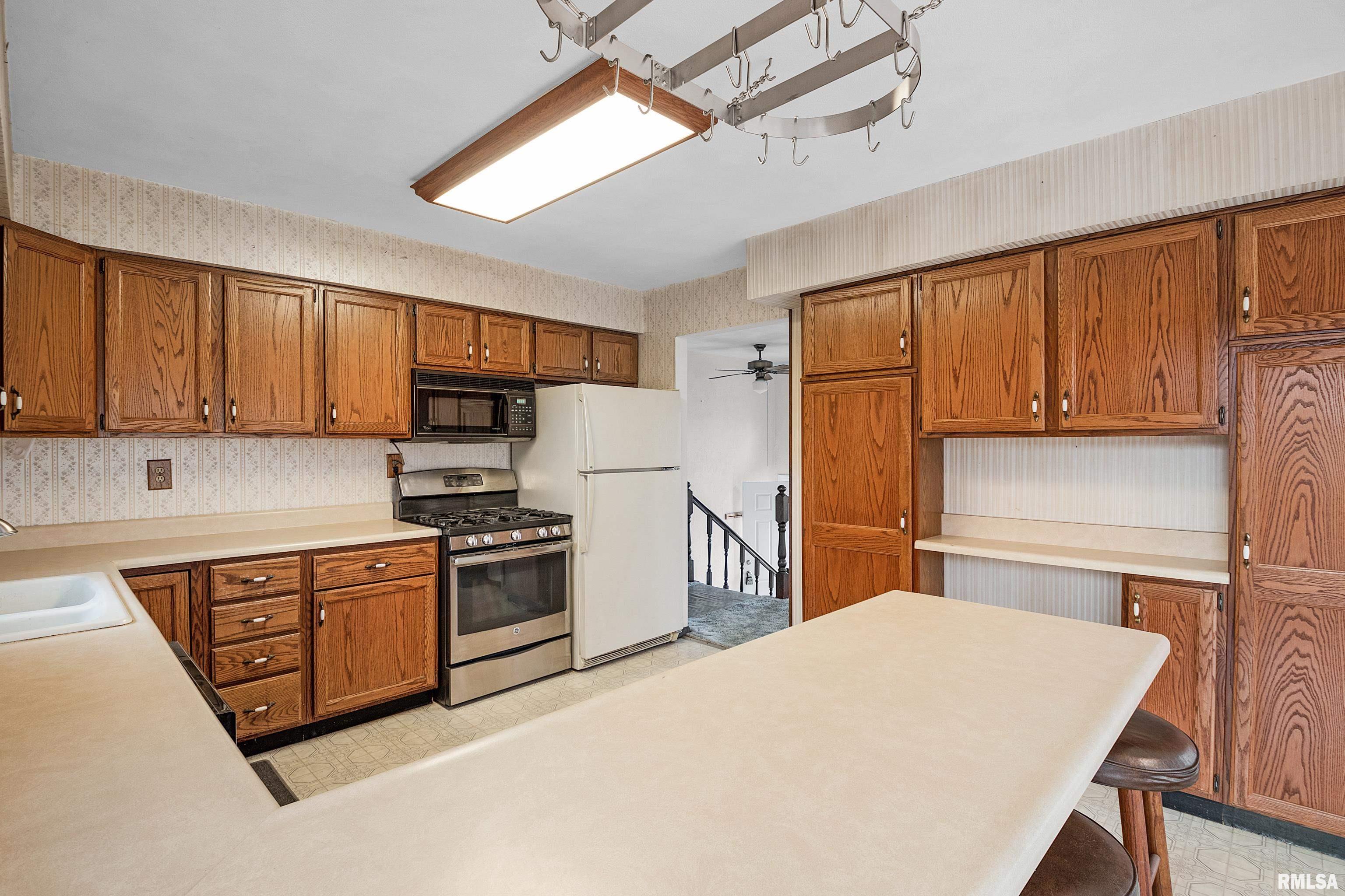 4940 Edgewater Drive Groveland, IL 61535 - Photo 9 of 25