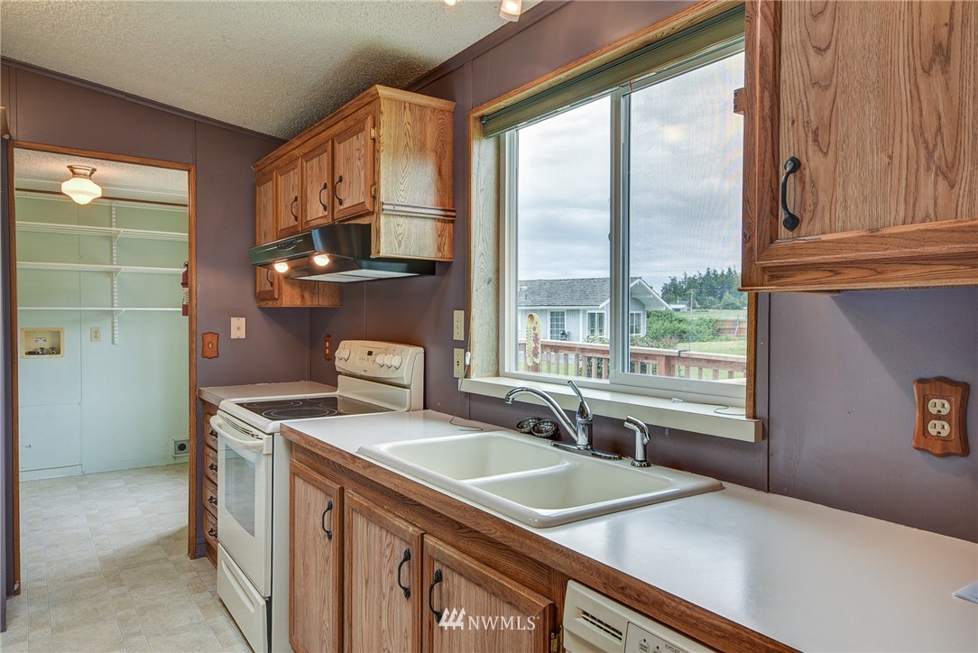 29112 State Rte 20, Unit A & B Oak Harbor, WA 98277 - Photo 7 of 25 Gallery Image 7