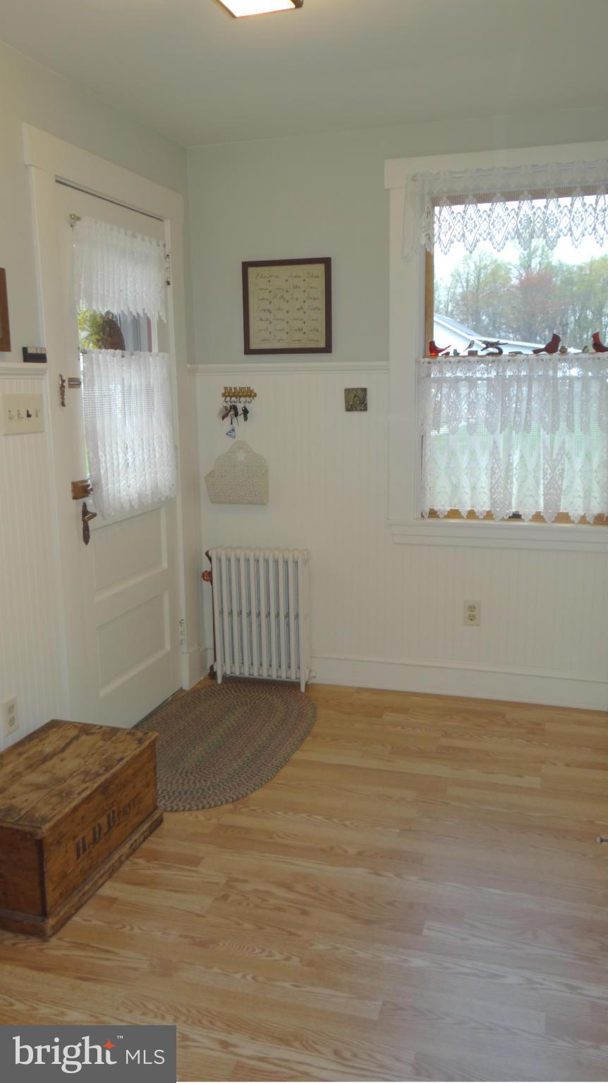 832 Maple Road Gambrills, MD 21054 - Photo 13 of 30 Rear foyer or mudroom