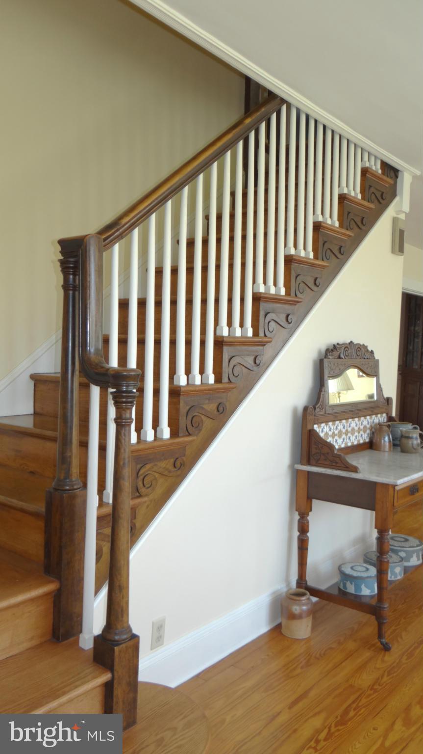 832 Maple Road Gambrills, MD 21054 - Photo 16 of 30 Original Woodwork has been restored