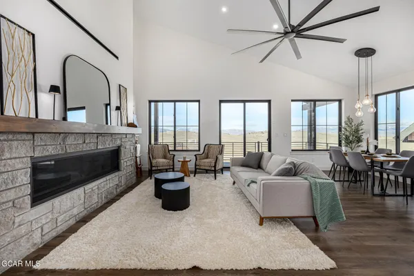 $1,949,000 | 634 Lower Ranch View Road, Granby, CO 80446