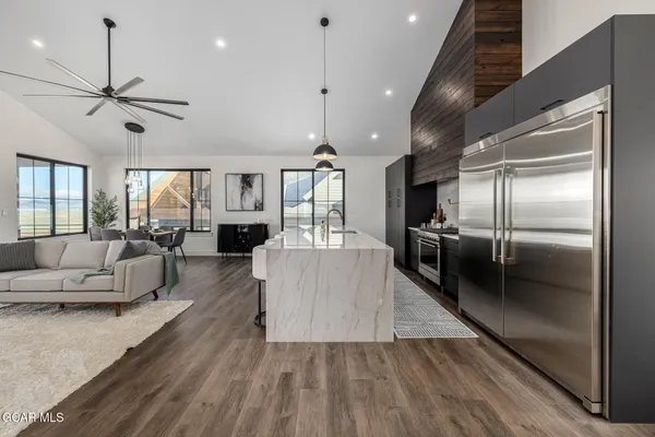 $1,949,000 | 634 Lower Ranch View Road, Granby, CO 80446