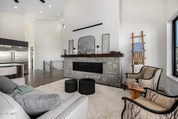 $1,949,000 | 634 Lower Ranch View Road, Granby, CO 80446