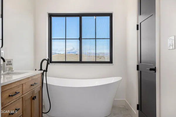 $1,949,000 | 634 Lower Ranch View Road, Granby, CO 80446