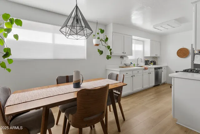 $205,000 | 1111 East Turney Avenue, Unit 3, Phoenix, AZ 85014