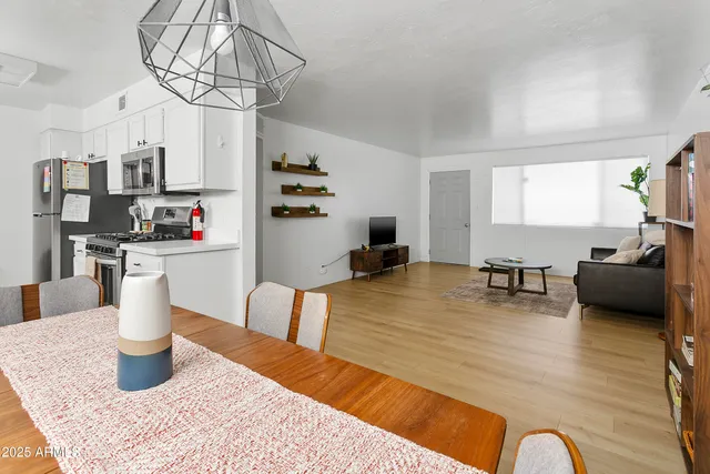 $205,000 | 1111 East Turney Avenue, Unit 3, Phoenix, AZ 85014