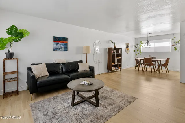 $205,000 | 1111 East Turney Avenue, Unit 3, Phoenix, AZ 85014