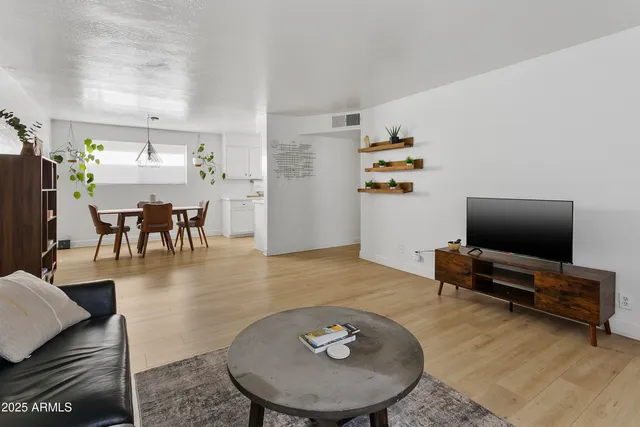 $205,000 | 1111 East Turney Avenue, Unit 3, Phoenix, AZ 85014