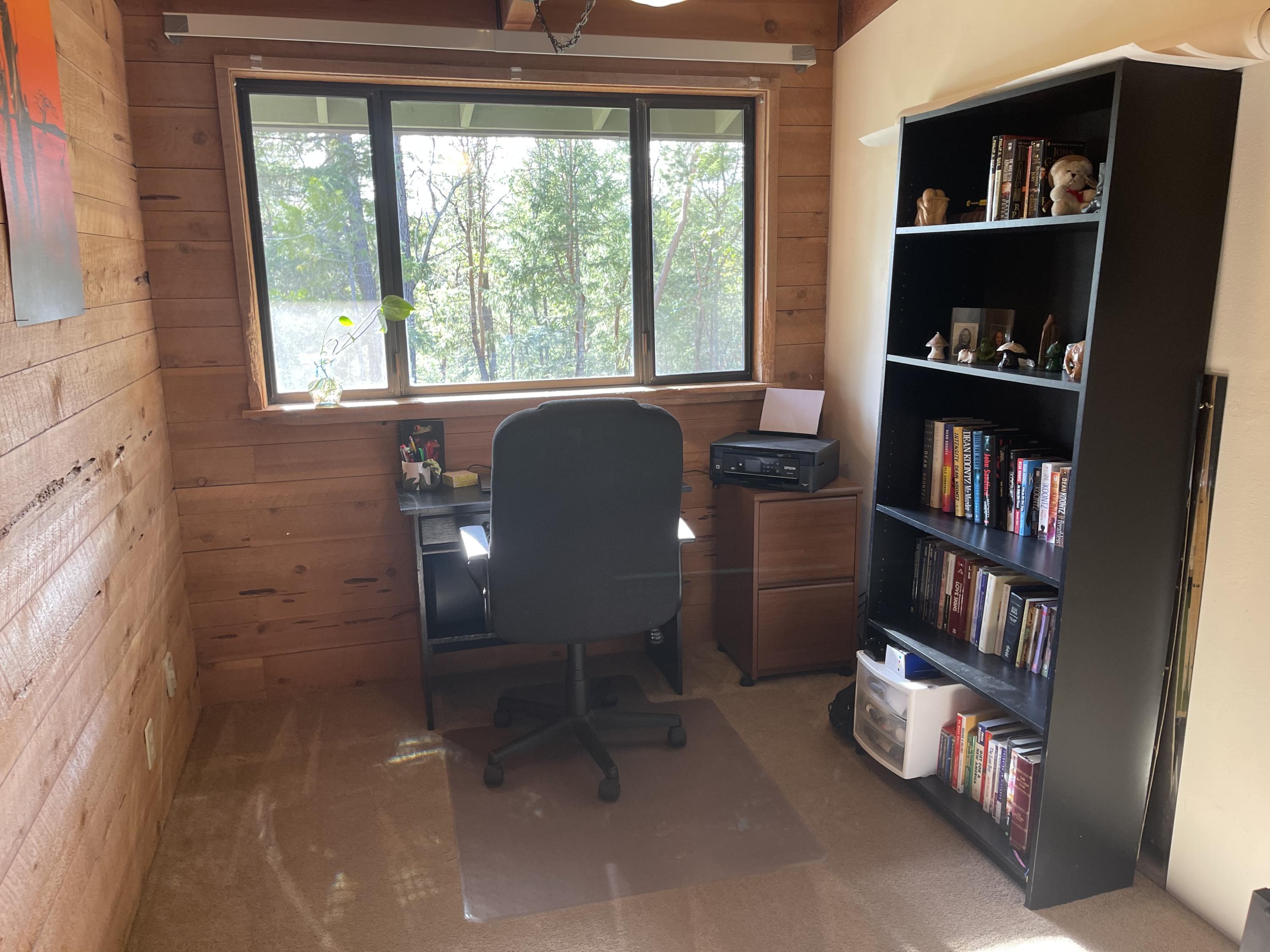 1440 Draper Valley Road Selma, OR 97538 - Photo 19 of 33 Office