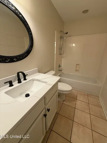 $3,000 | 2294 Northview Street, Hernando, MS 38632