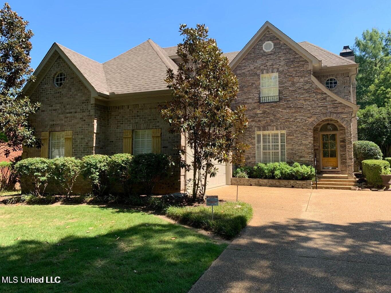 2294 Northview Street Hernando, MS 38632 - Photo 2 of 19 Front View!