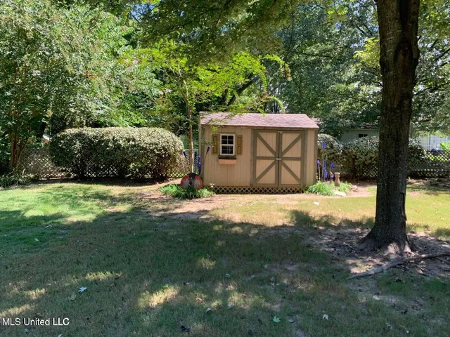 $3,000 | 2294 Northview Street, Hernando, MS 38632