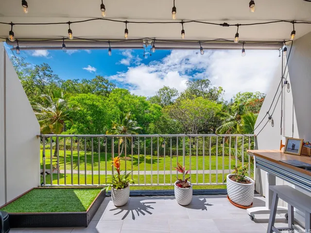 $415,000 | 95-2035 Waikalani Place, Unit B306, Mililani, HI 96789