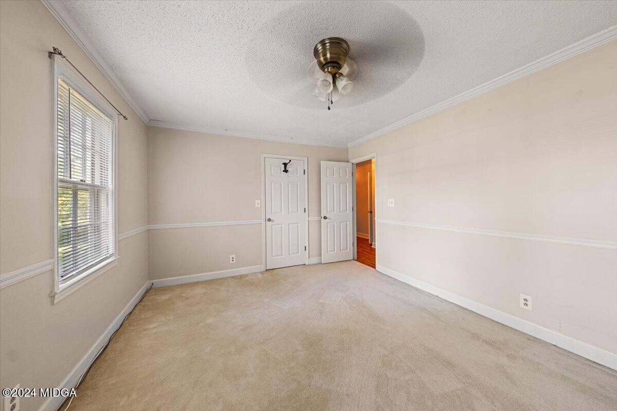 5369 Rivoli Drive Macon, GA 31210 - Photo 36 of 40 a view of an empty room with a window