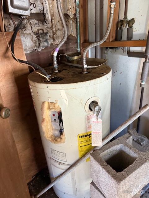 14180 Poonkinney Road Dos Rios, CA 95429 - Photo 10 of 18