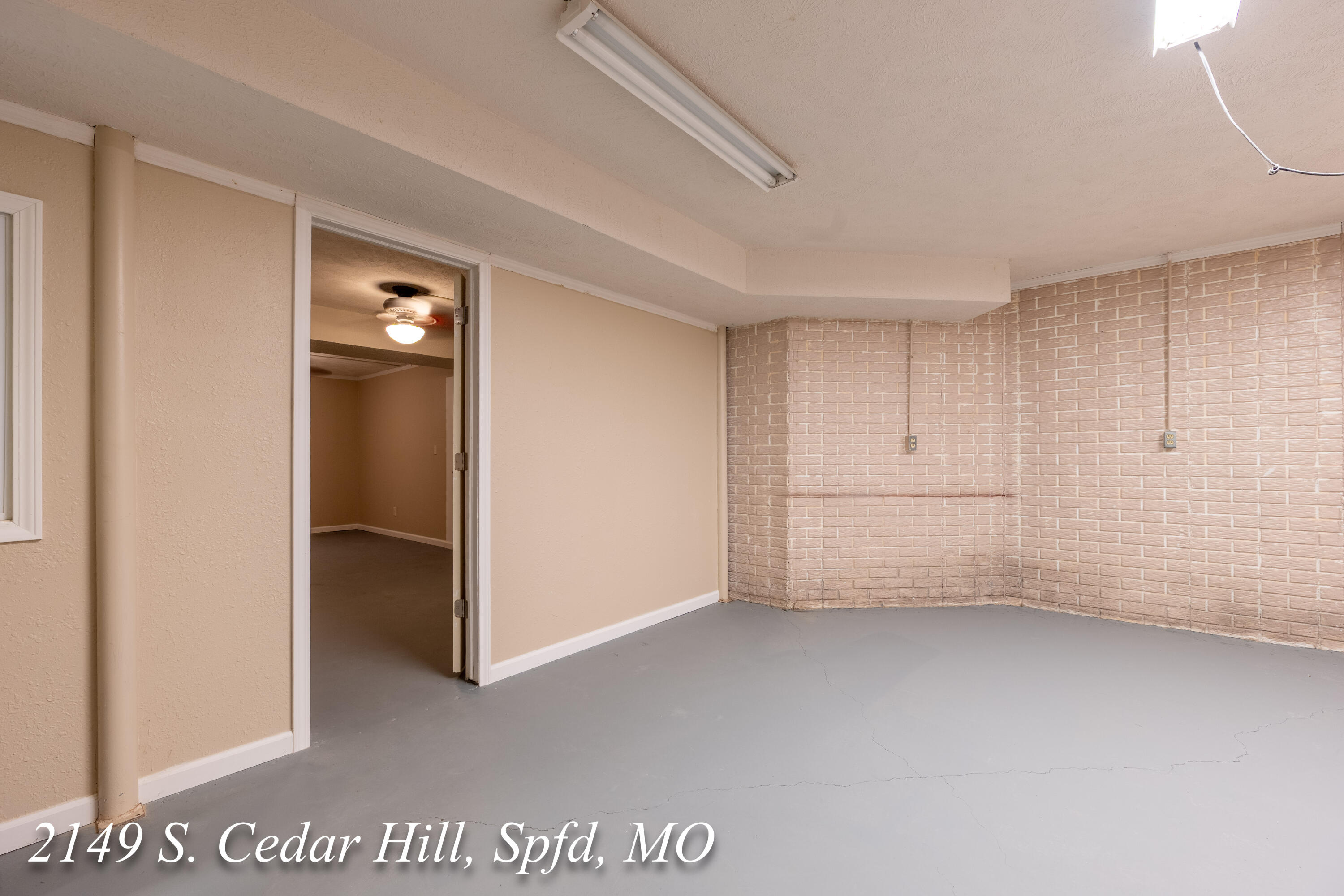 2149 South Cedar Hill Springfield, MO 65809 - Photo 88 of 95 2149 S. Cedar Hills, Spfd, MO V2-9