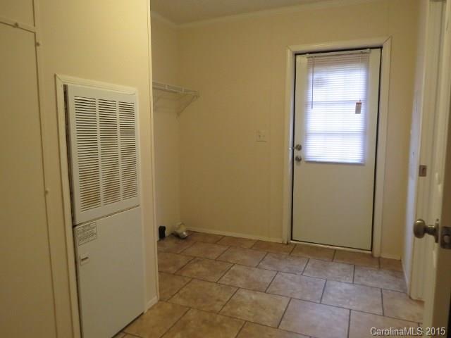 162 Clements Road Statesville, NC 28677 - Photo 14 of 24 Gallery Image 14