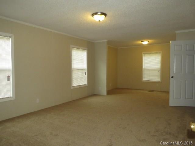 162 Clements Road Statesville, NC 28677 - Photo 16 of 24 Gallery Image 16