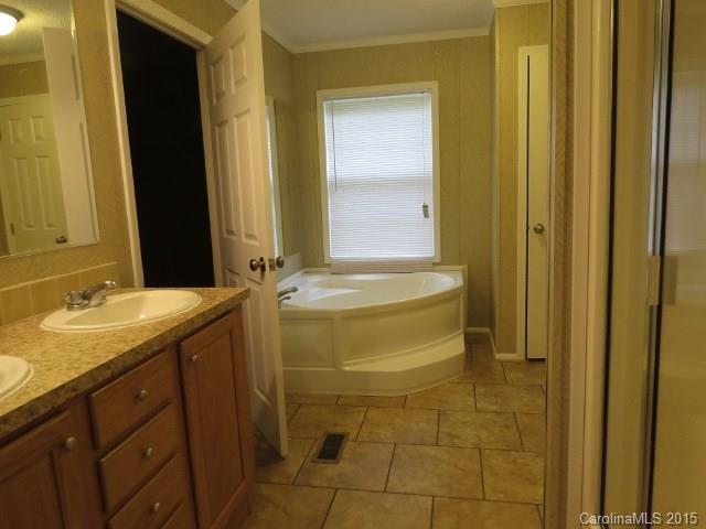 162 Clements Road Statesville, NC 28677 - Photo 18 of 24 Gallery Image 18