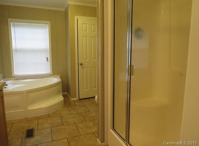 162 Clements Road Statesville, NC 28677 - Photo 20 of 24 Gallery Image 20