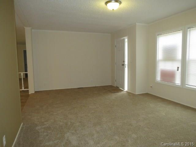 162 Clements Road Statesville, NC 28677 - Photo 3 of 24 Gallery Image 3