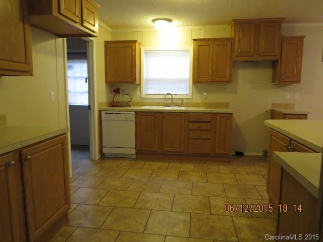 162 Clements Road Statesville, NC 28677 - Photo 6 of 24 Gallery Image 6