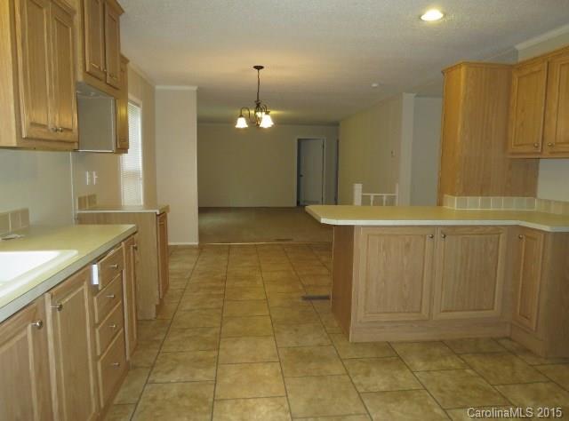 162 Clements Road Statesville, NC 28677 - Photo 7 of 24 Gallery Image 7